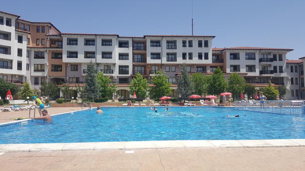 Harmony Hills Kolevi Apartments Rogachevo Buitenkant foto