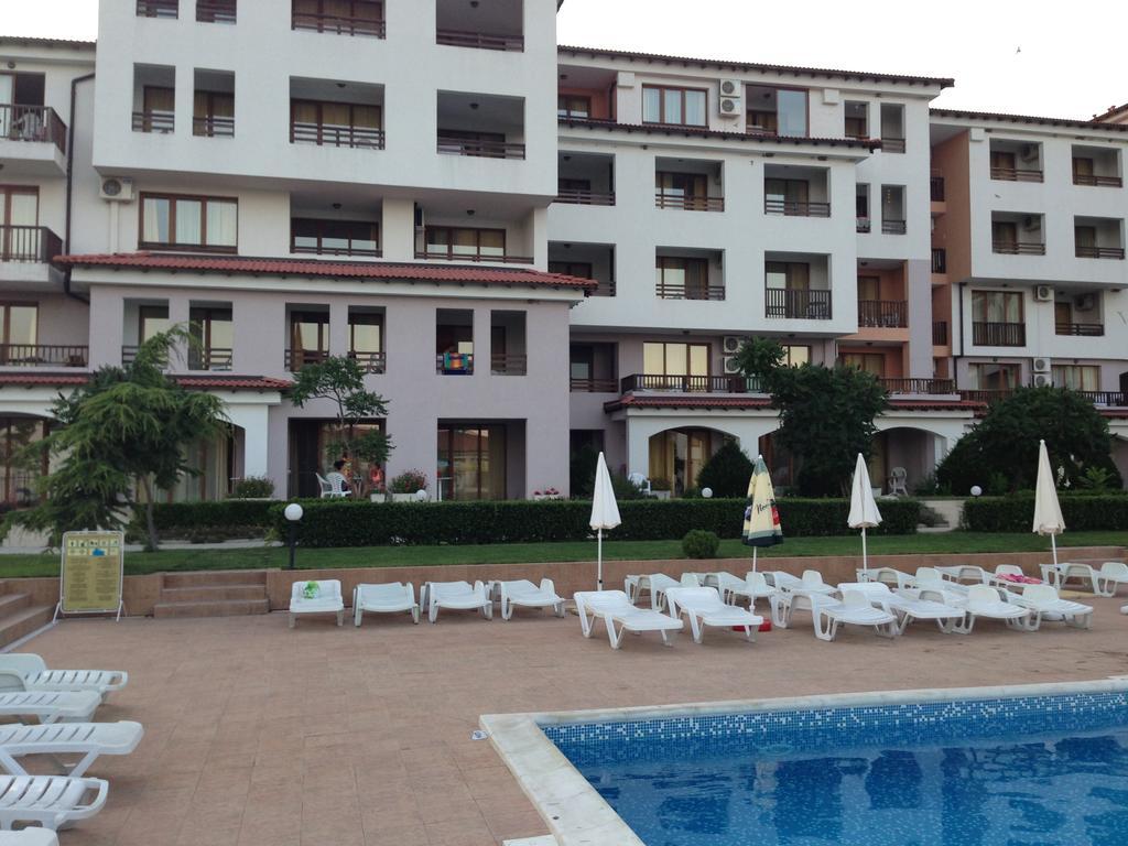 Harmony Hills Kolevi Apartments Rogachevo Buitenkant foto