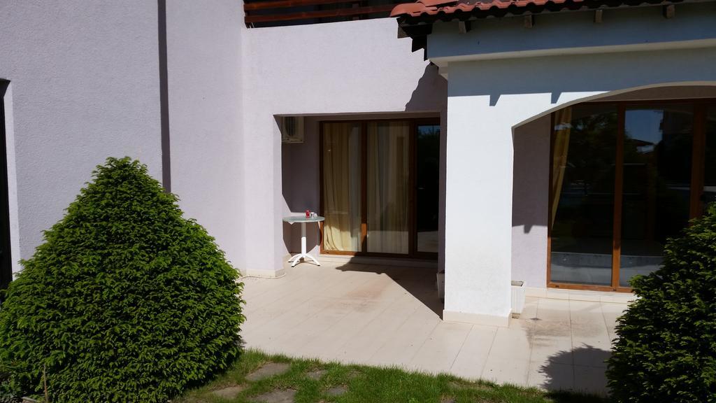 Harmony Hills Kolevi Apartments Rogachevo Buitenkant foto