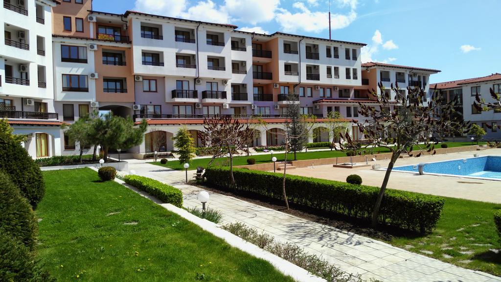 Harmony Hills Kolevi Apartments Rogachevo Buitenkant foto