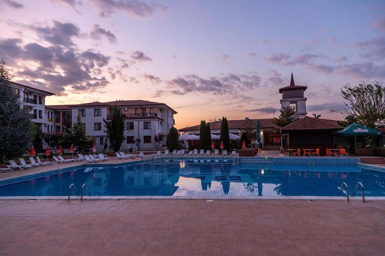 Harmony Hills Kolevi Apartments Rogachevo Buitenkant foto